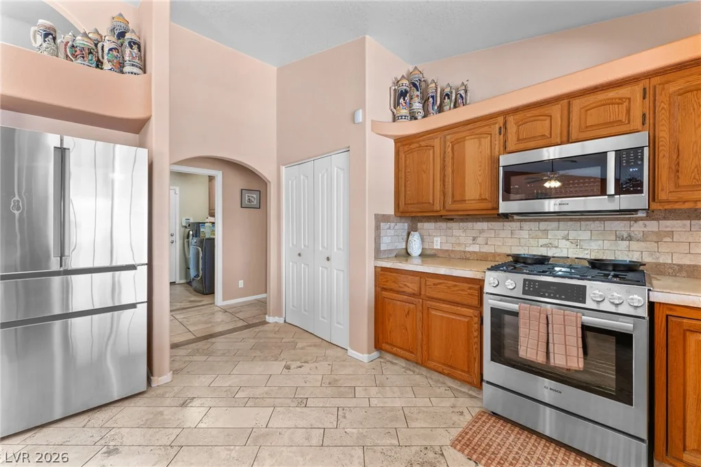821 Madrid, Henderson, NV 89015