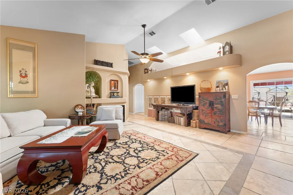 821 Madrid, Henderson, NV 89015