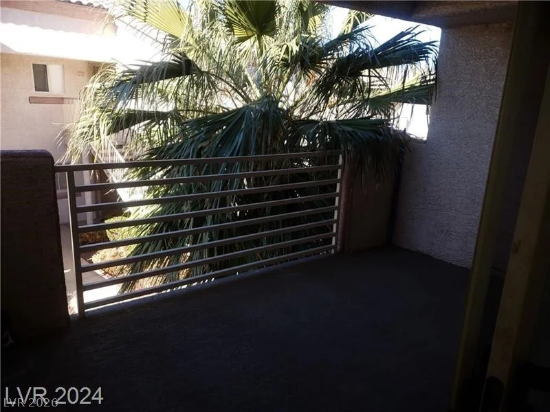 4555 SAHARA, Las Vegas, NV 89104