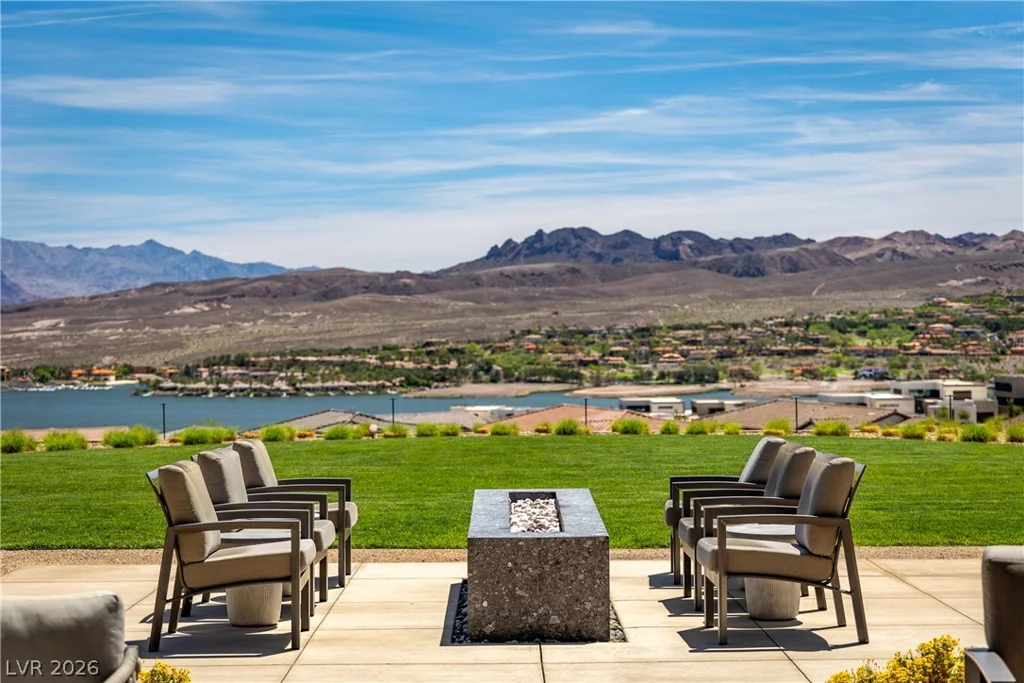 135 Grannus Creek, Henderson, NV 89011