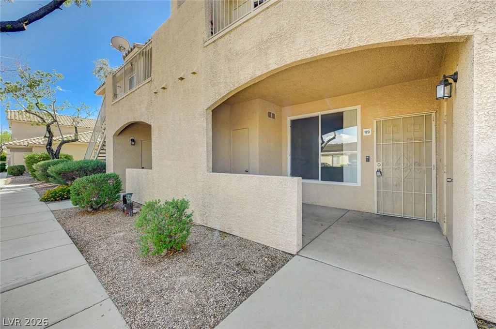 1401 Michael, Las Vegas, NV 89108
