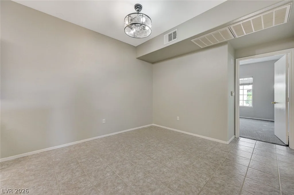 1401 Michael, Las Vegas, NV 89108