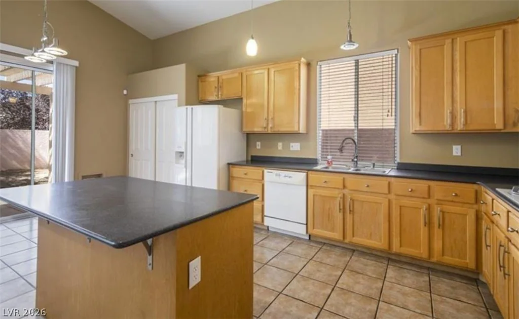 10128 Cypress Glen, Las Vegas, NV 89134