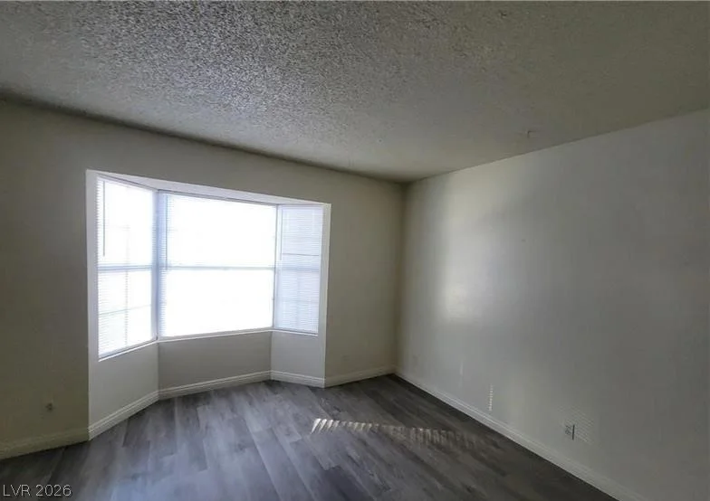 854 Stainglass, Las Vegas, NV 89110