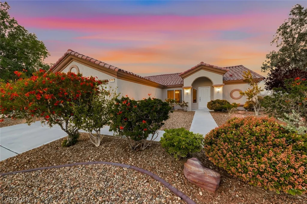 10612 Spring Garden, Las Vegas, NV 89134