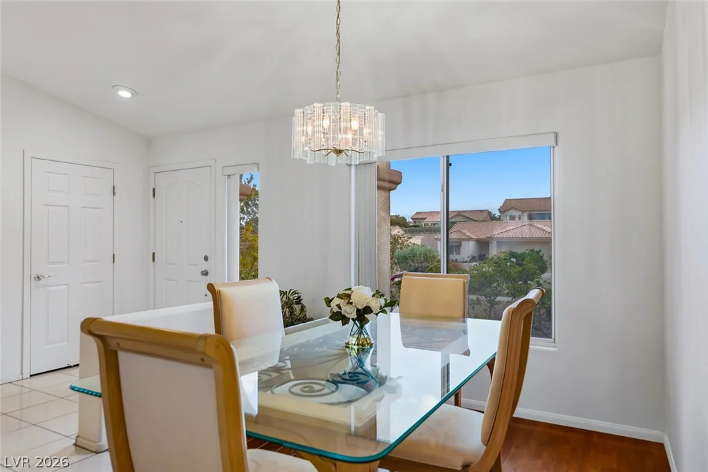 10612 Spring Garden, Las Vegas, NV 89134