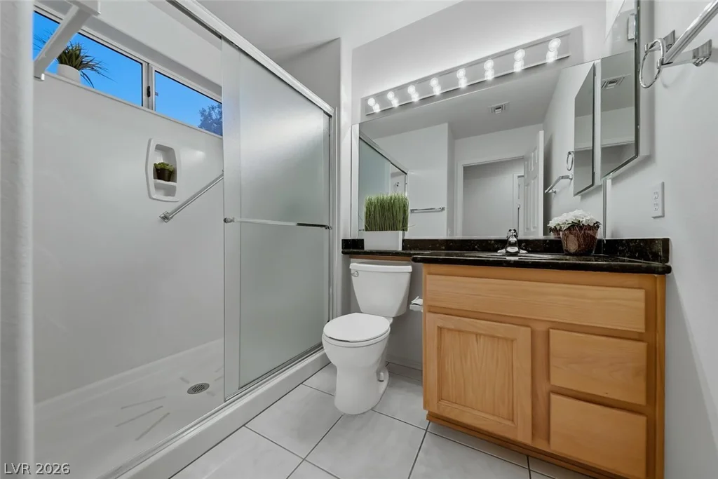 10612 Spring Garden, Las Vegas, NV 89134