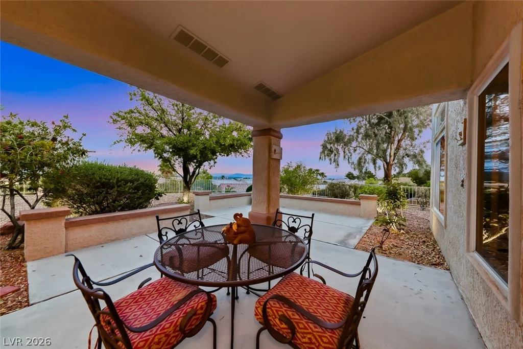 10612 Spring Garden, Las Vegas, NV 89134