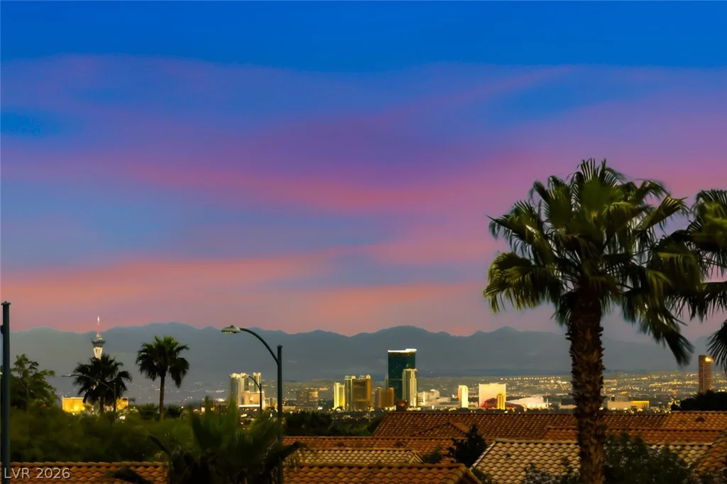 10612 Spring Garden, Las Vegas, NV 89134