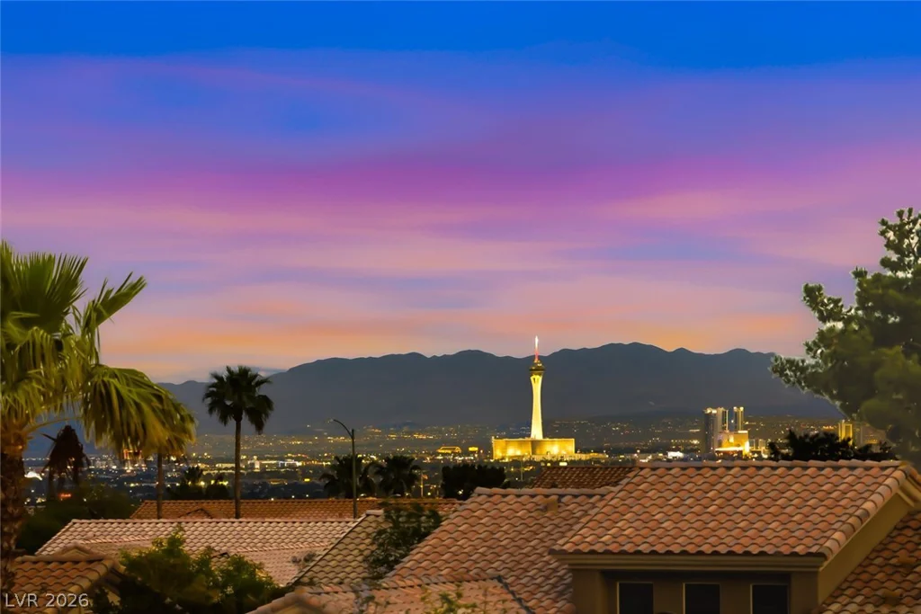 10612 Spring Garden, Las Vegas, NV 89134
