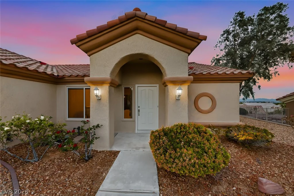 10612 Spring Garden, Las Vegas, NV 89134