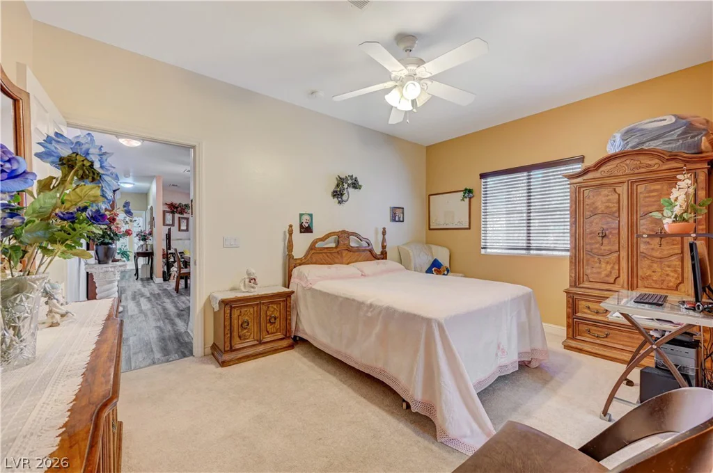 5250 Rainbow, Las Vegas, NV 89118