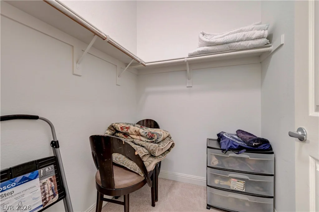 5250 Rainbow, Las Vegas, NV 89118