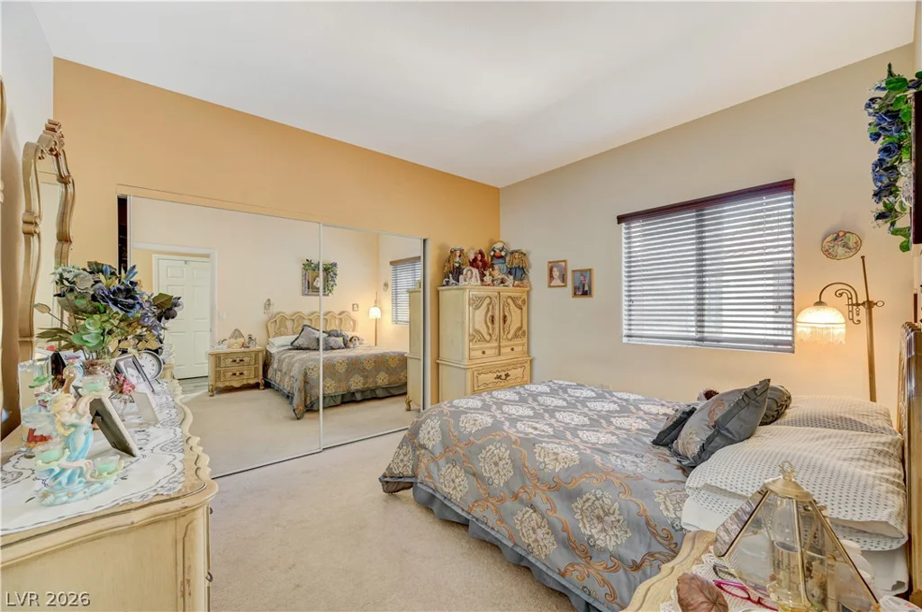 5250 Rainbow, Las Vegas, NV 89118
