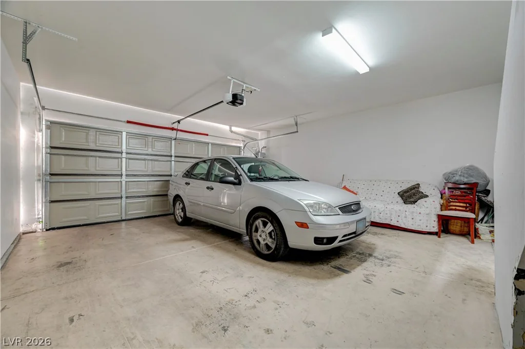 5250 Rainbow, Las Vegas, NV 89118