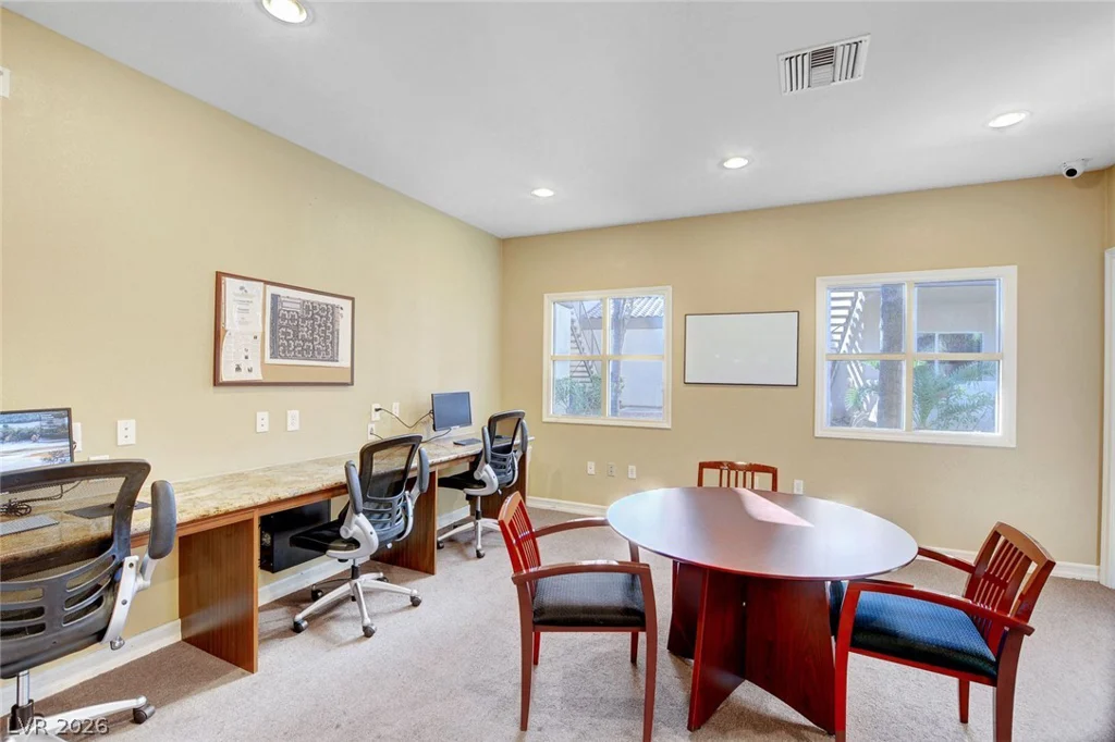 5250 Rainbow, Las Vegas, NV 89118