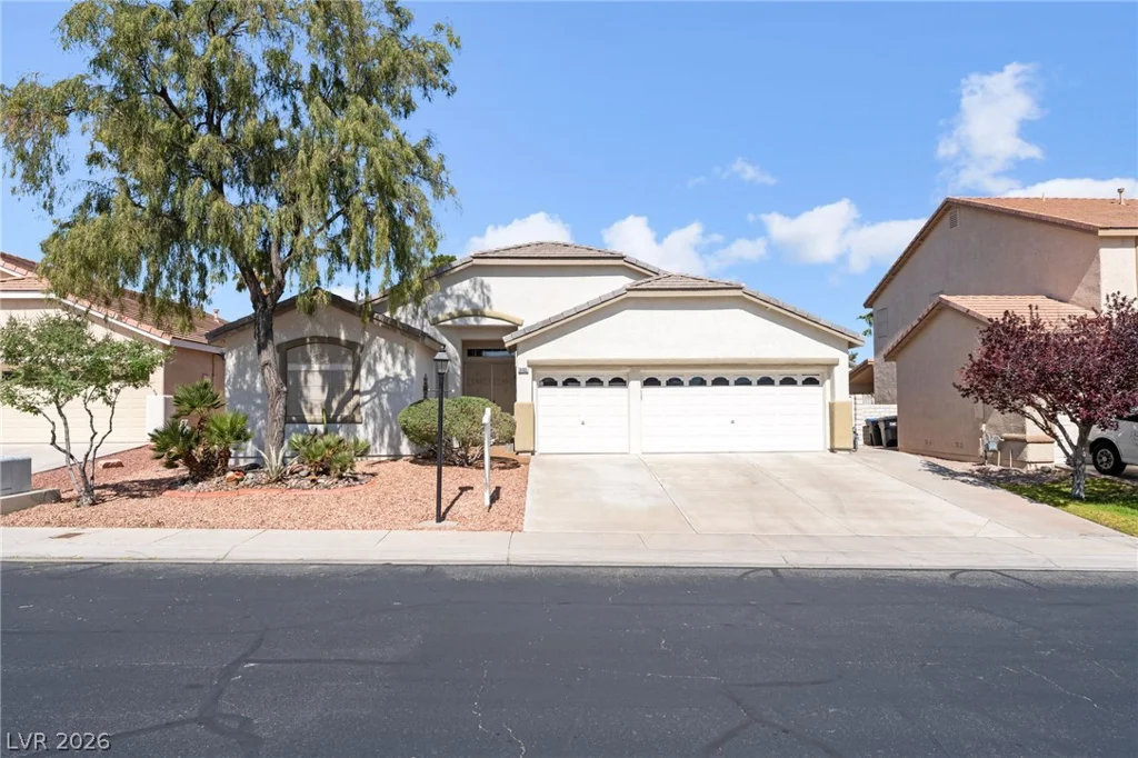 8405 Bonnie Blue, Las Vegas, NV 89143
