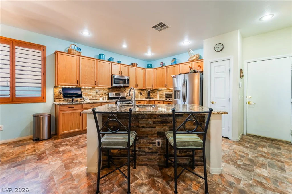 8405 Bonnie Blue, Las Vegas, NV 89143