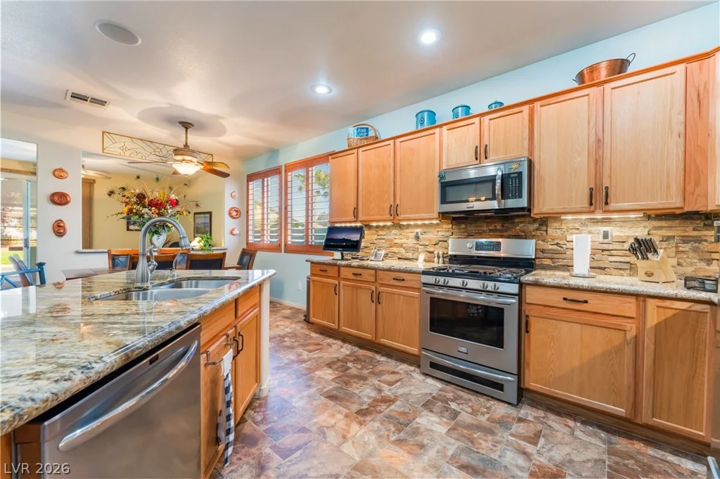 8405 Bonnie Blue, Las Vegas, NV 89143