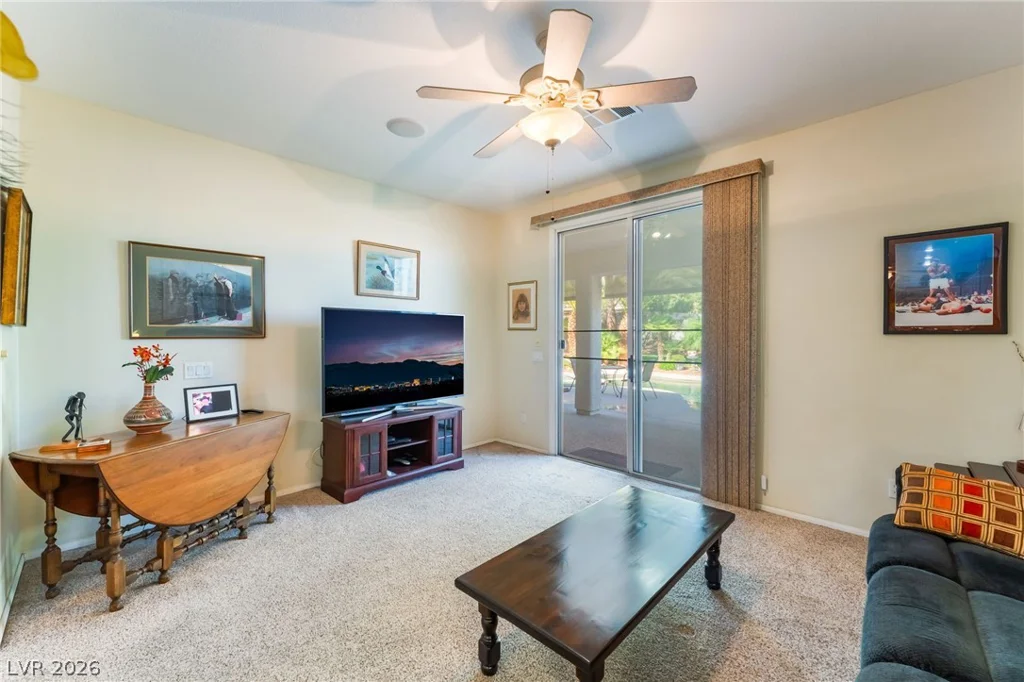 8405 Bonnie Blue, Las Vegas, NV 89143