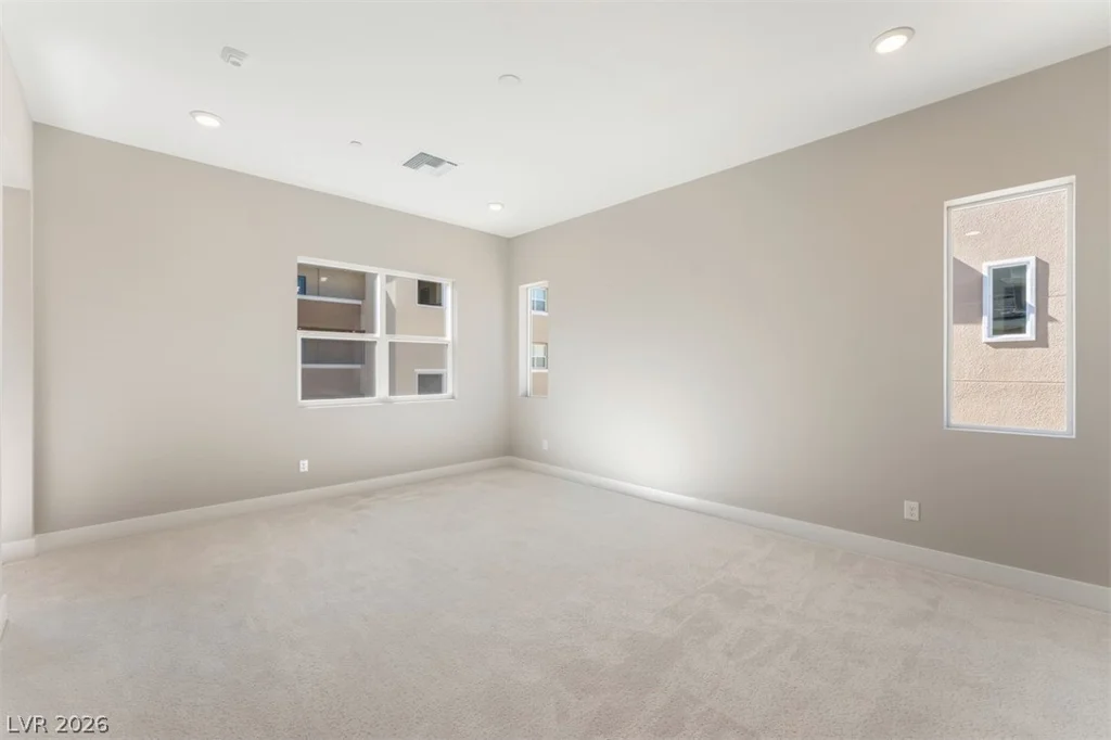 9128 Las Manaitas, Las Vegas, NV 89144