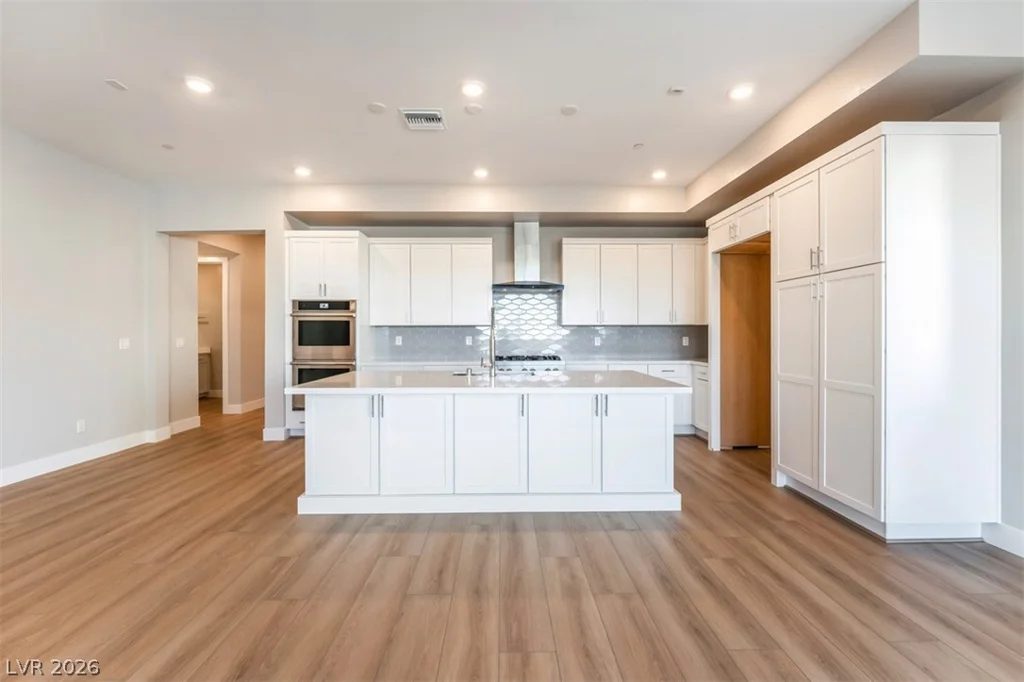 9128 Las Manaitas, Las Vegas, NV 89144
