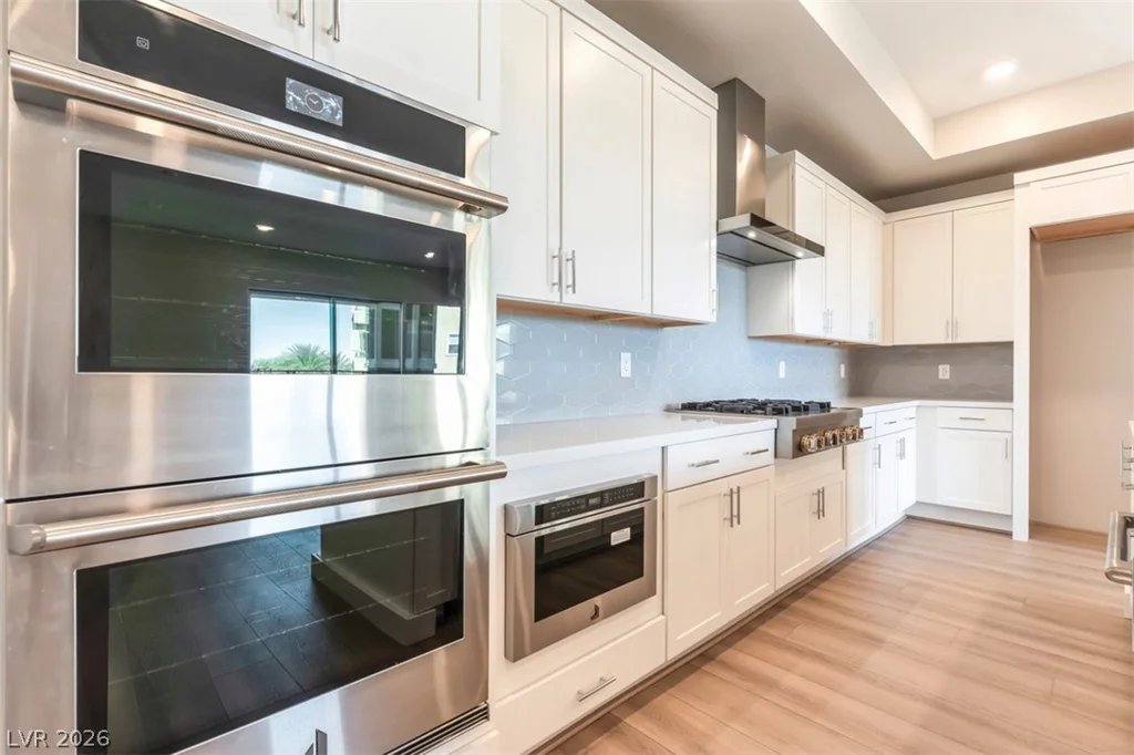 9128 Las Manaitas, Las Vegas, NV 89144