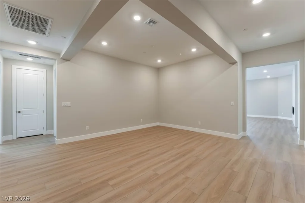 9128 Las Manaitas, Las Vegas, NV 89144