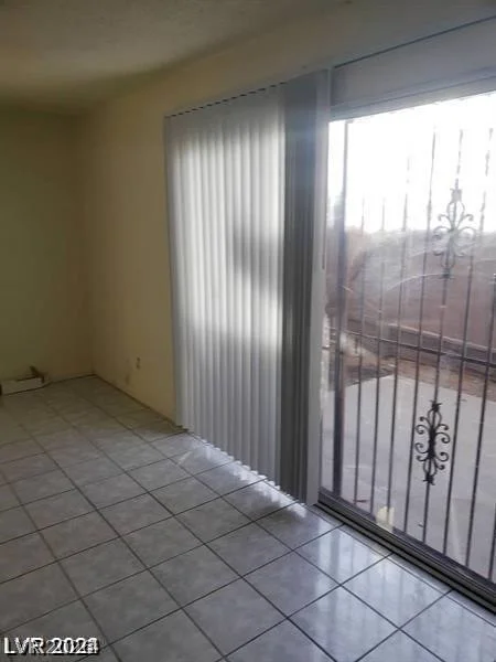 3435 Villa Knolls South, Las Vegas, NV 89120