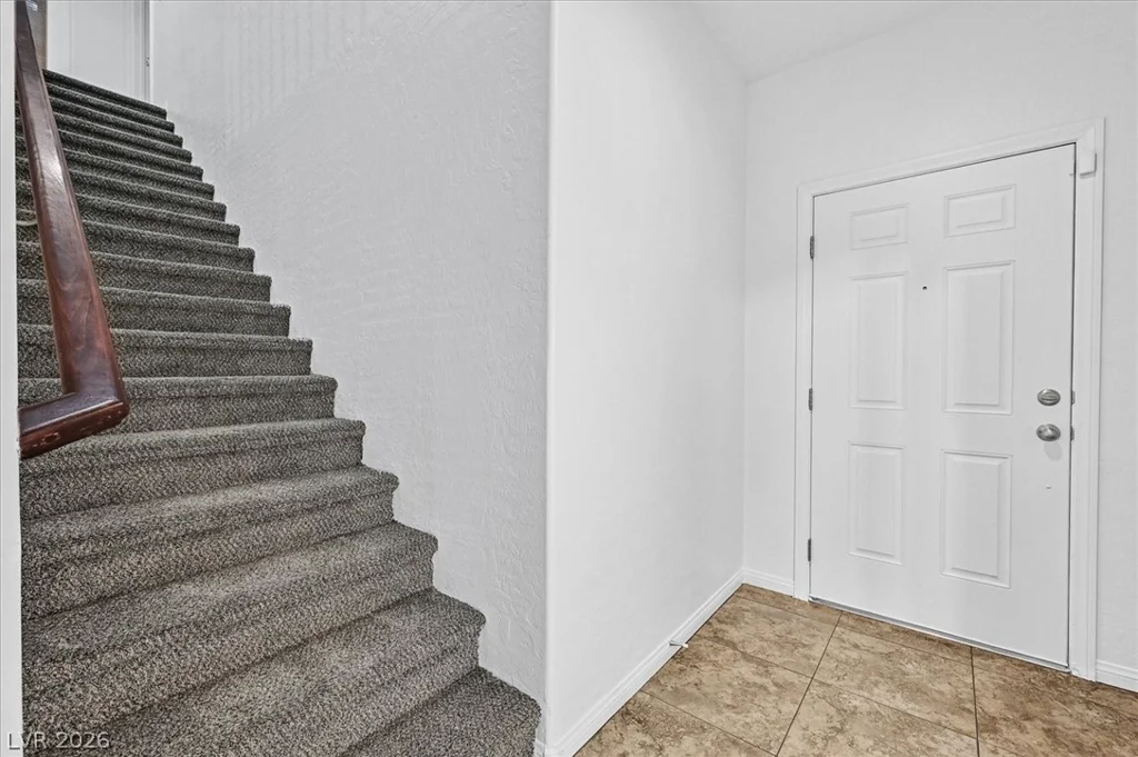 326 Hillhead, Las Vegas, NV 89148