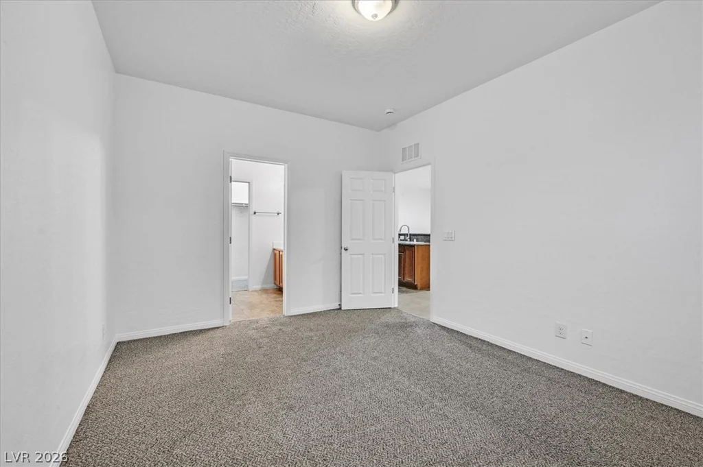 326 Hillhead, Las Vegas, NV 89148