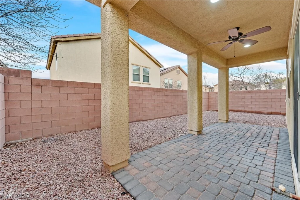 326 Hillhead, Las Vegas, NV 89148