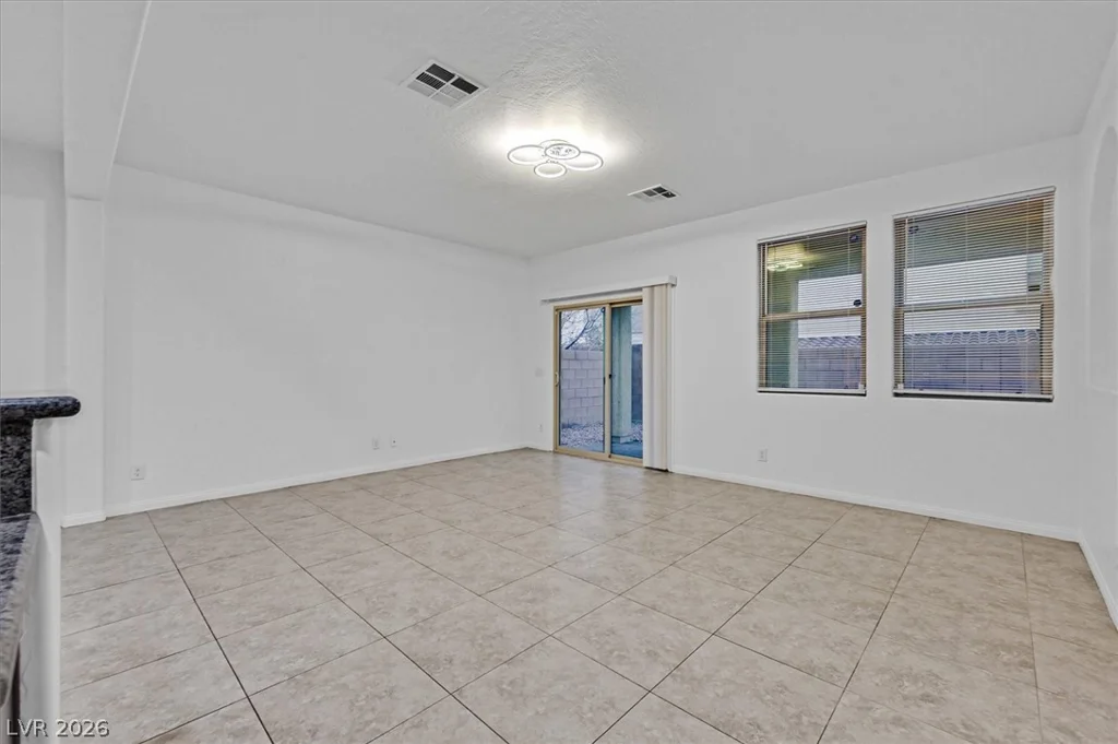 326 Hillhead, Las Vegas, NV 89148