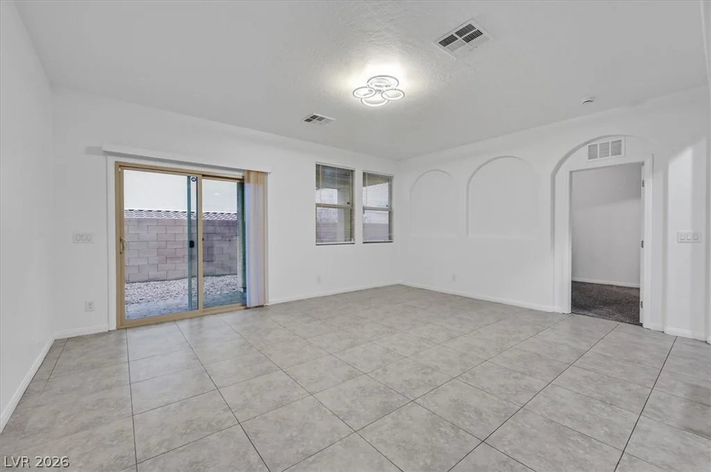 326 Hillhead, Las Vegas, NV 89148