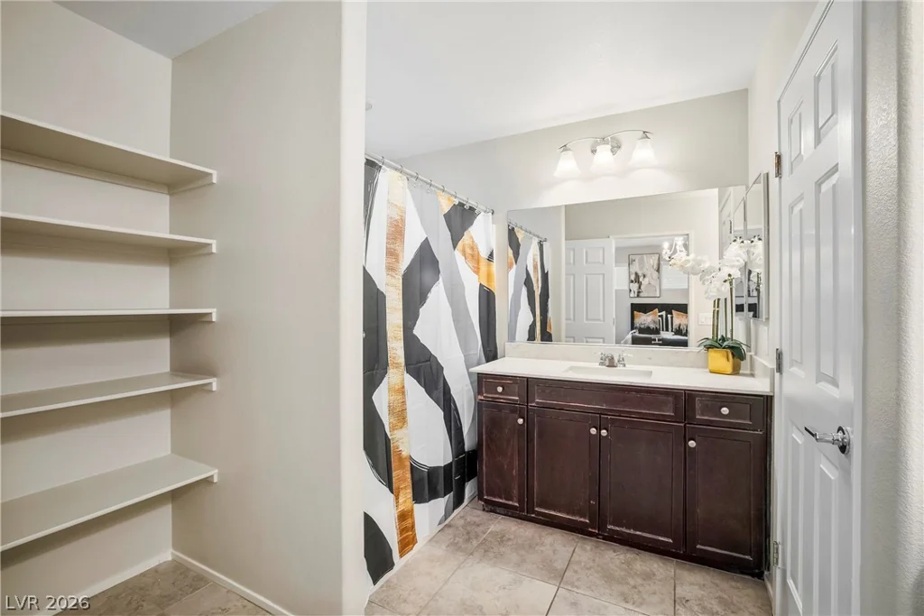 10546 Forum Peak, Las Vegas, NV 89166