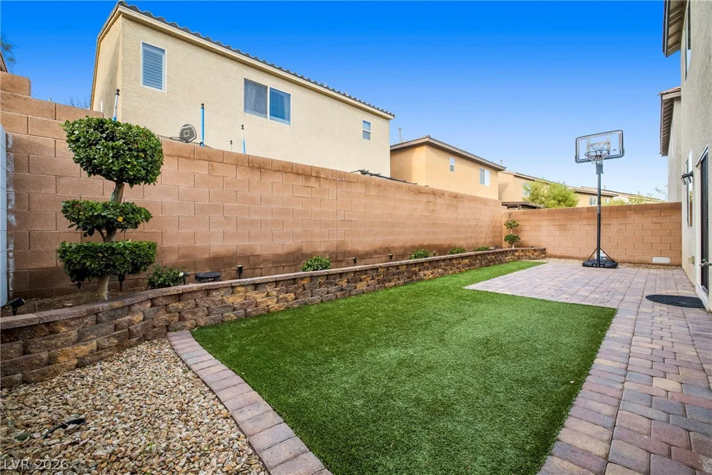 10546 Forum Peak, Las Vegas, NV 89166