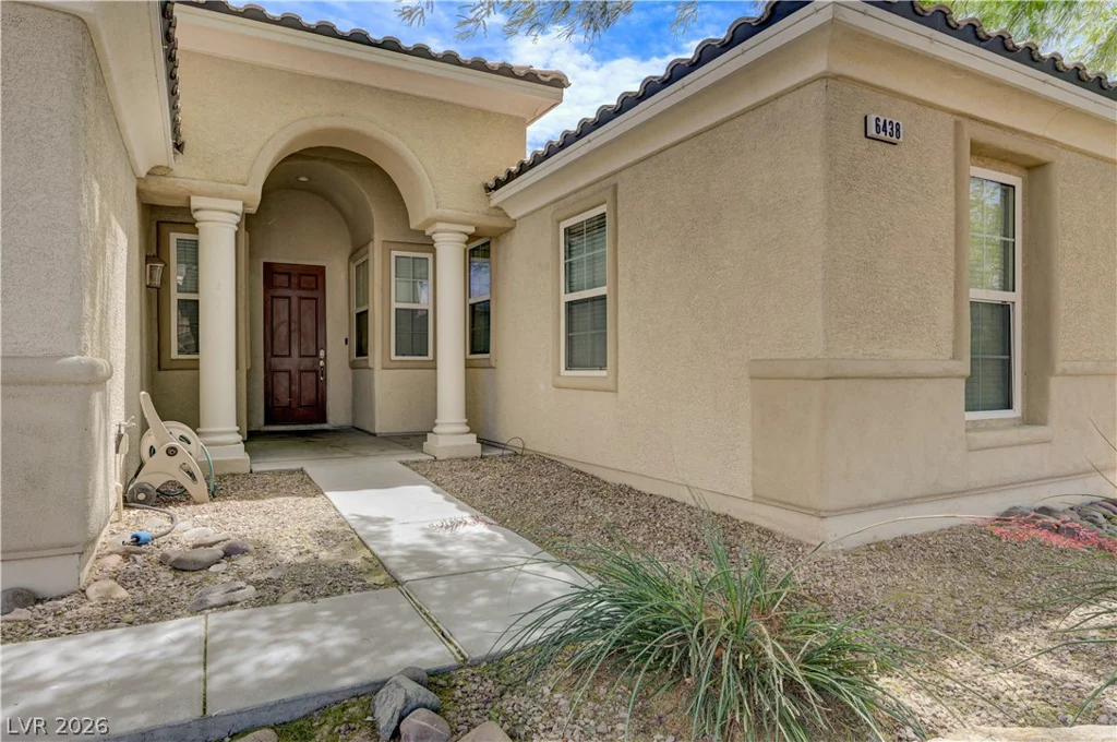 6438 Gilded Flicker, North Las Vegas, NV 89084