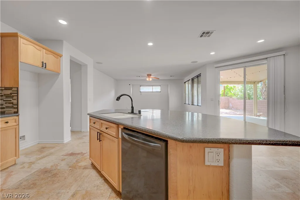 6438 Gilded Flicker, North Las Vegas, NV 89084