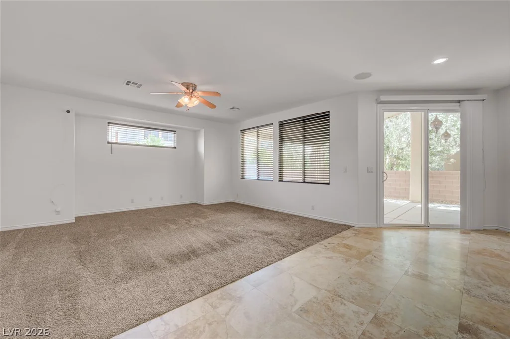 6438 Gilded Flicker, North Las Vegas, NV 89084