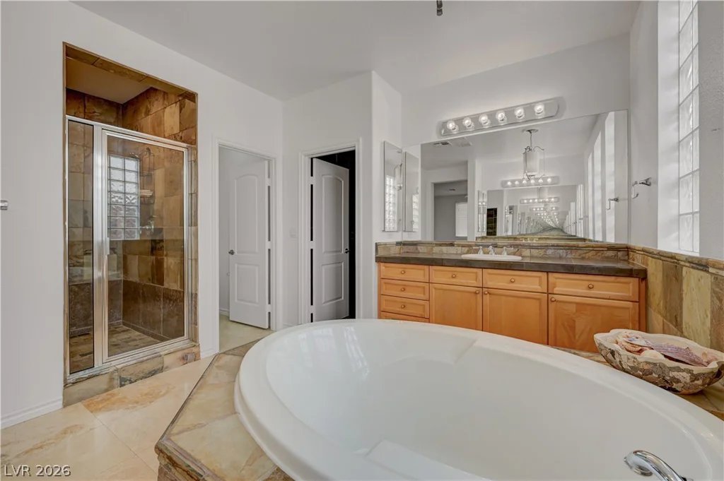 6438 Gilded Flicker, North Las Vegas, NV 89084