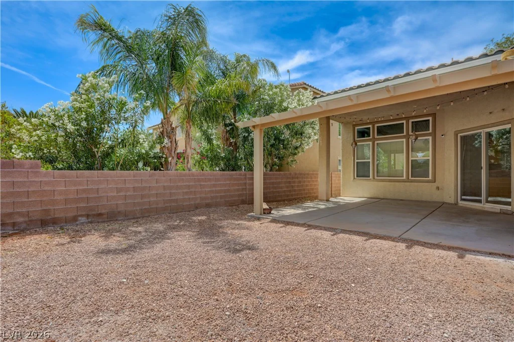 6438 Gilded Flicker, North Las Vegas, NV 89084