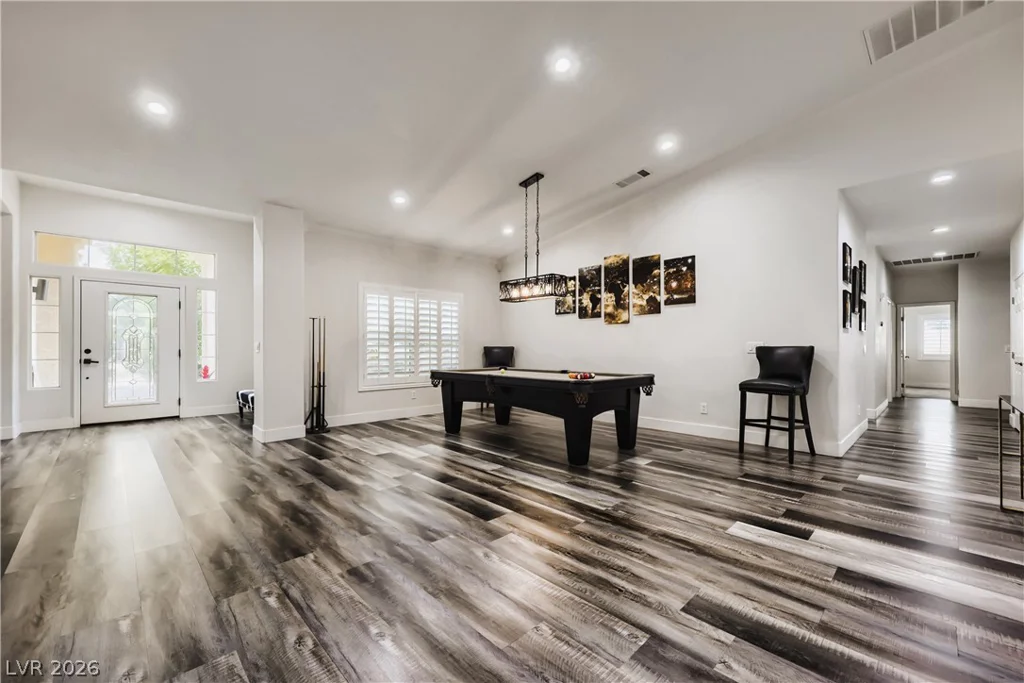 7400 Bisonwood, Las Vegas, NV 89131