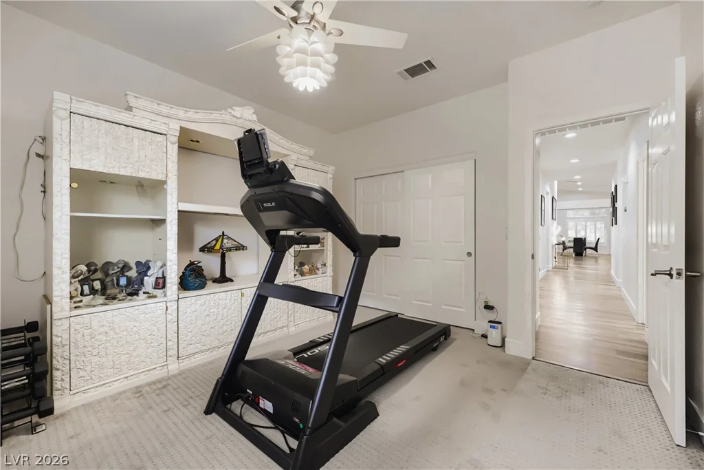 7400 Bisonwood, Las Vegas, NV 89131