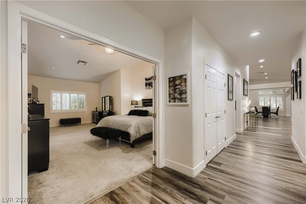 7400 Bisonwood, Las Vegas, NV 89131