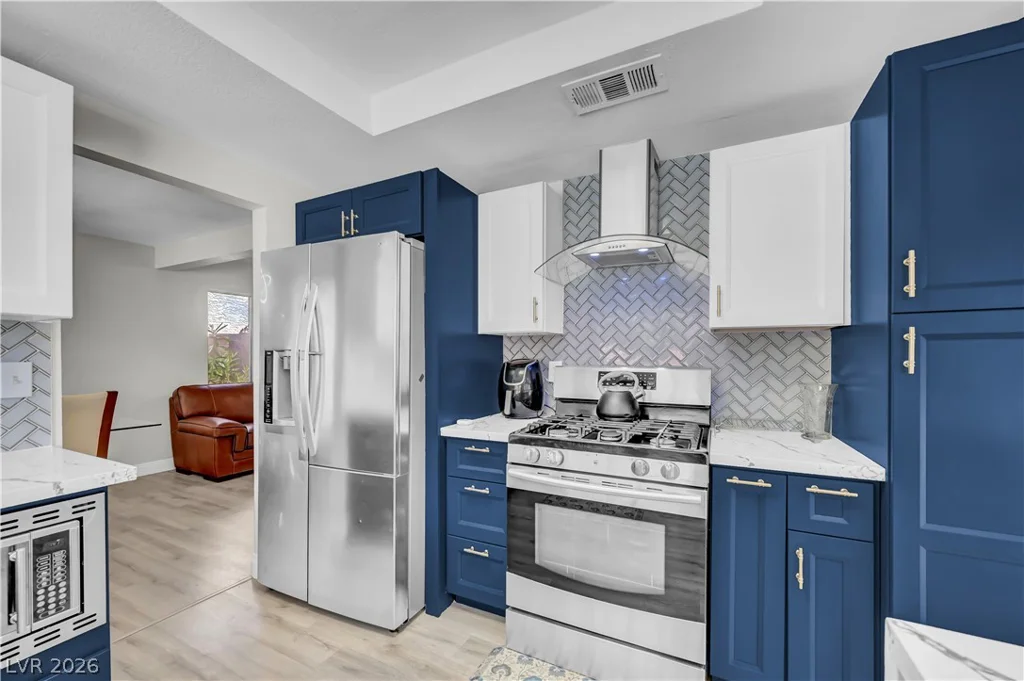 2913 Whispering Wind, Las Vegas, NV 89117
