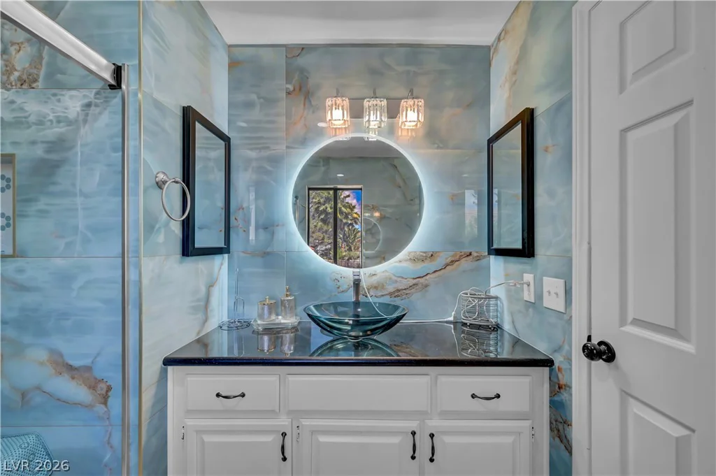 2913 Whispering Wind, Las Vegas, NV 89117