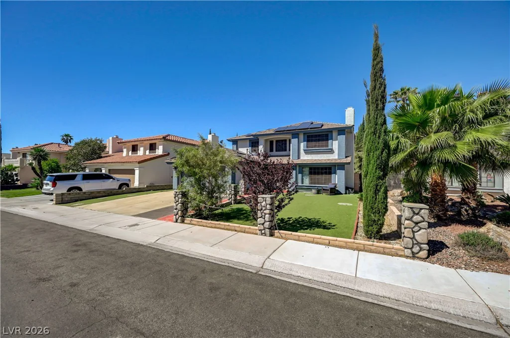 2913 Whispering Wind, Las Vegas, NV 89117