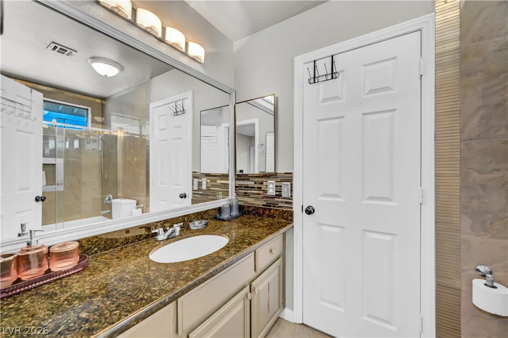 2913 Whispering Wind, Las Vegas, NV 89117
