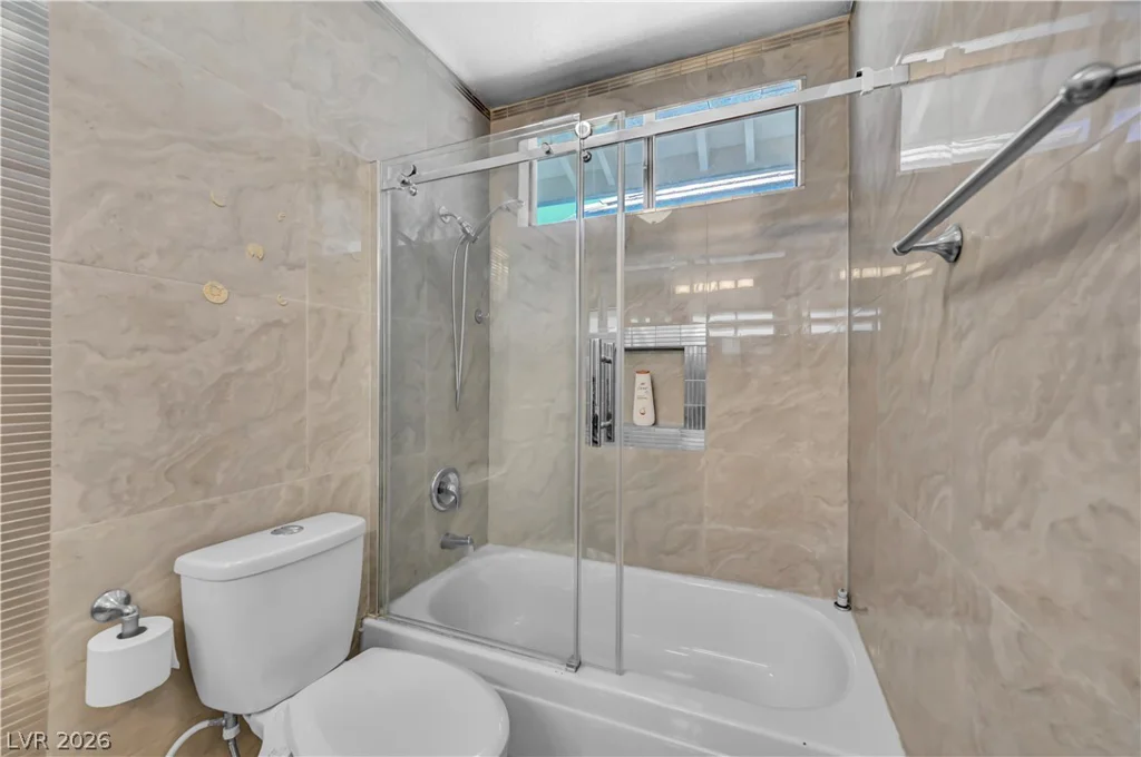 2913 Whispering Wind, Las Vegas, NV 89117