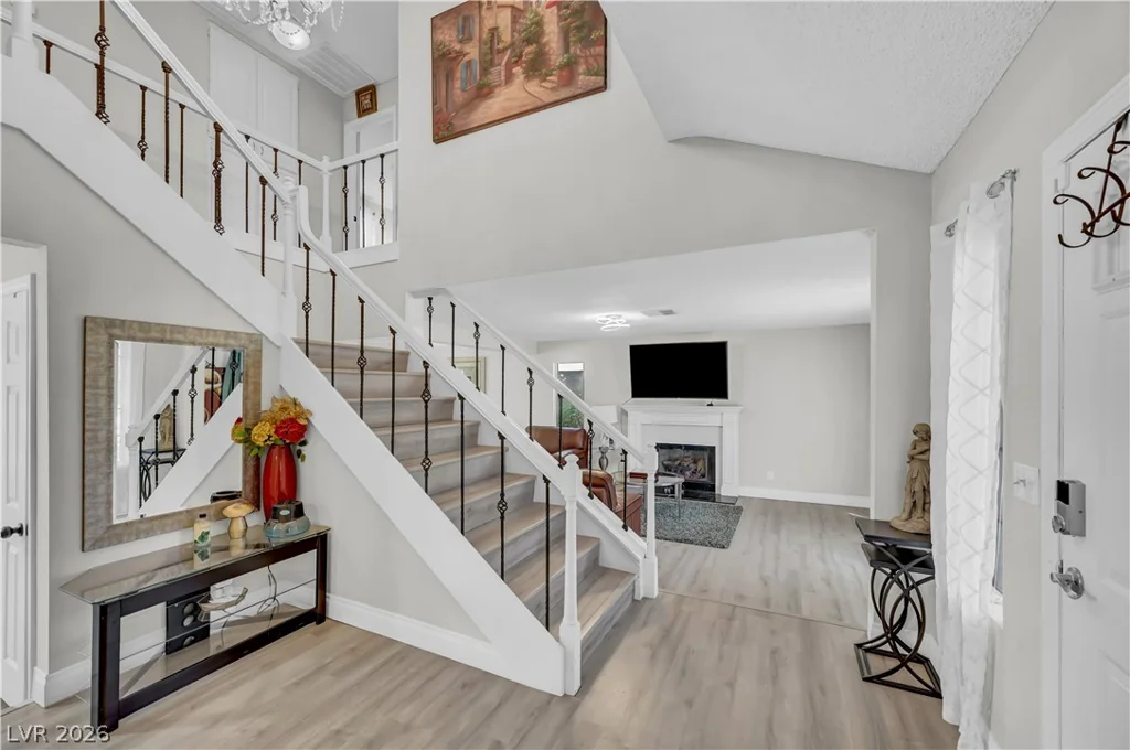 2913 Whispering Wind, Las Vegas, NV 89117